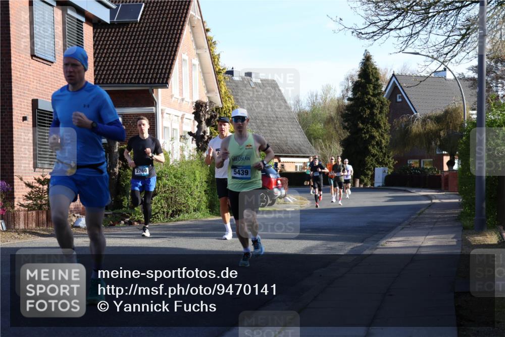 12.04.2026 - 45. Internationalen Wilhelmsburger Insellauf Yannick Fuchs http://msf.ph/oto/9470141 12.04.2026 08:54:29 Laufen 2760, 5439 meine-sportfotos.de