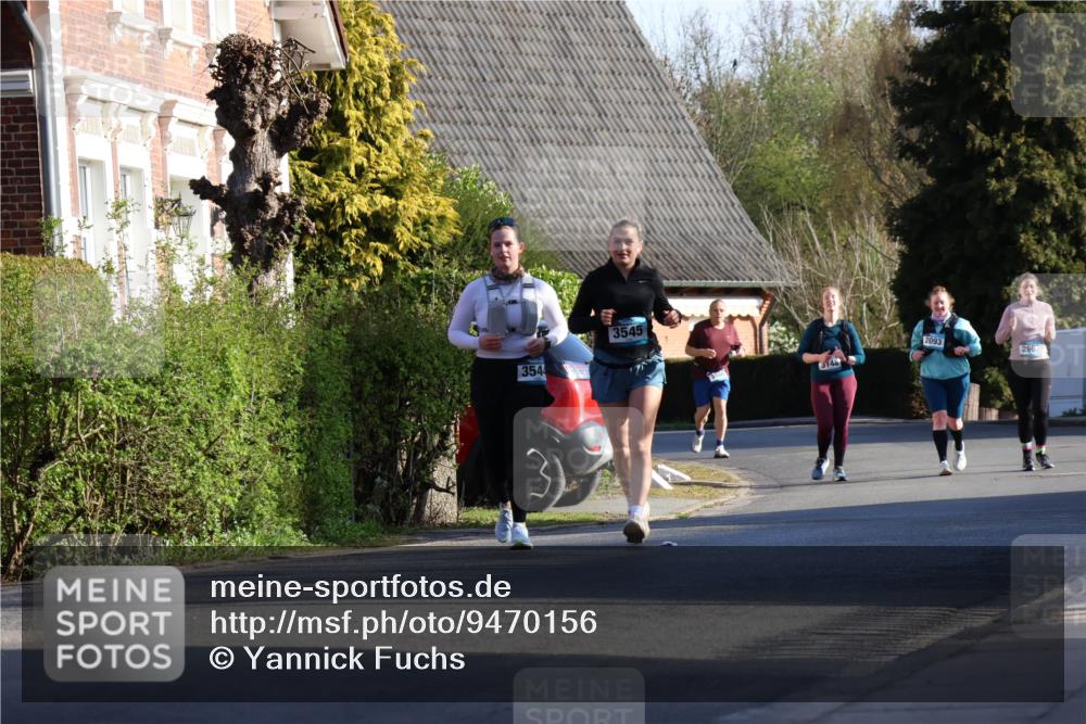 12.04.2026 - 45. Internationalen Wilhelmsburger Insellauf Yannick Fuchs http://msf.ph/oto/9470156 12.04.2026 09:05:13 Laufen 354, 3545, 3145, 2093, 2663 meine-sportfotos.de