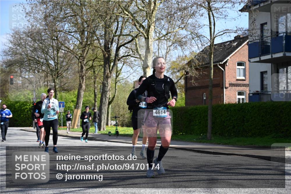 12.04.2026 - 45. Internationalen Wilhelmsburger Insellauf J. Mangold http://msf.ph/oto/9470174 12.04.2026 11:19:43 Ziel 2581, 2788, 4614, 2318, 4058, 3707, 4446, 4165 meine-sportfotos.de
