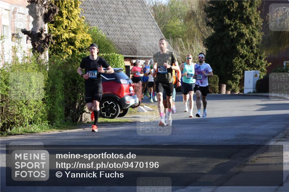 12.04.2026 - 45. Internationalen Wilhelmsburger Insellauf Yannick Fuchs http://msf.ph/oto/9470196 12.04.2026 08:54:32 Laufen 4012, 2751, 2119, 2281 meine-sportfotos.de