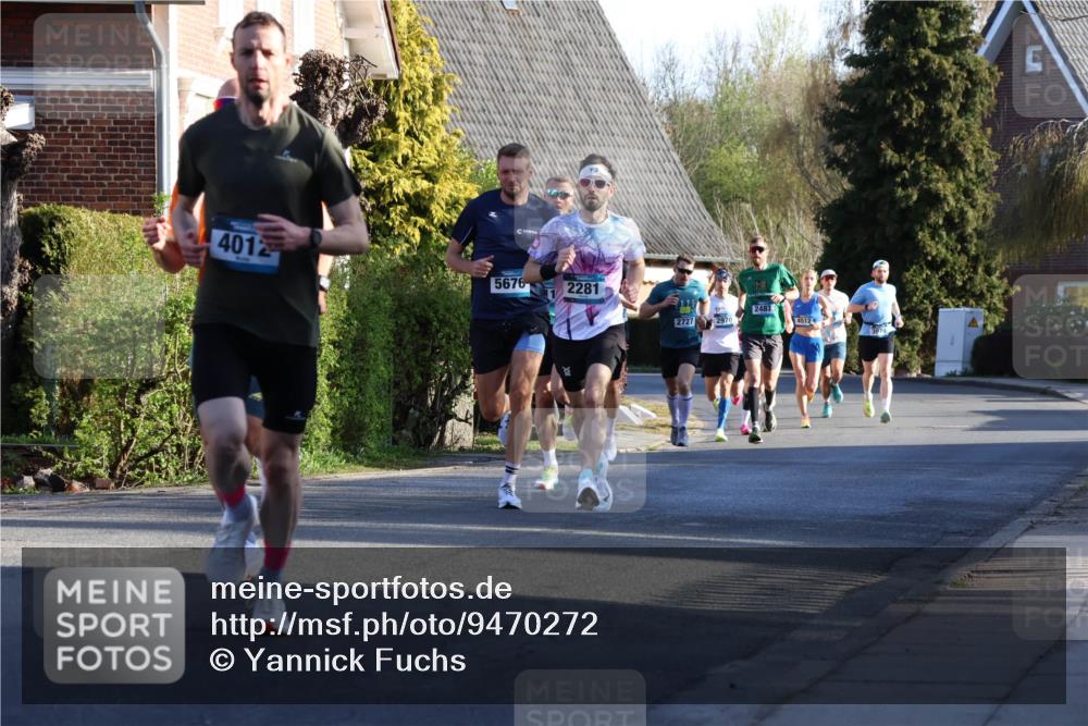 12.04.2026 - 45. Internationalen Wilhelmsburger Insellauf Yannick Fuchs http://msf.ph/oto/9470272 12.04.2026 08:54:36 Laufen 4012, 5676, 2281, 2487, 2727, 2970, 4512 meine-sportfotos.de