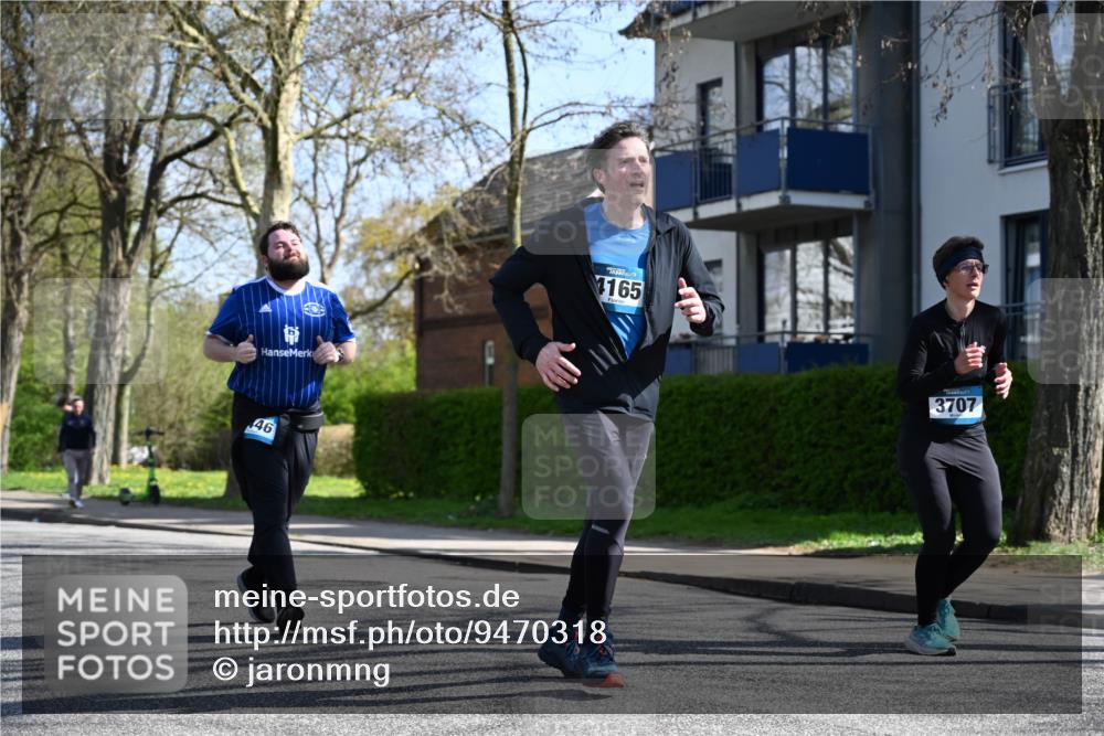 12.04.2026 - 45. Internationalen Wilhelmsburger Insellauf J. Mangold http://msf.ph/oto/9470318 12.04.2026 11:19:51 Ziel 2788, 4614, 2318, 4058, 3707, 4446, 4165 meine-sportfotos.de