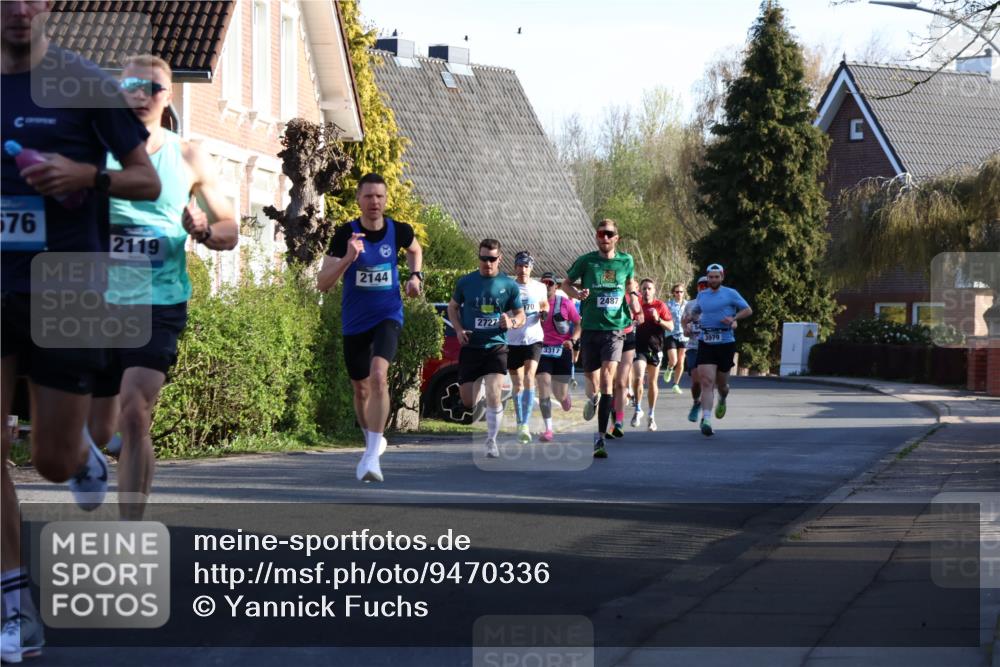 12.04.2026 - 45. Internationalen Wilhelmsburger Insellauf Yannick Fuchs http://msf.ph/oto/9470336 12.04.2026 08:54:39 Laufen 576, 2119, 2144, 2727, 3317, 2487, 3979 meine-sportfotos.de