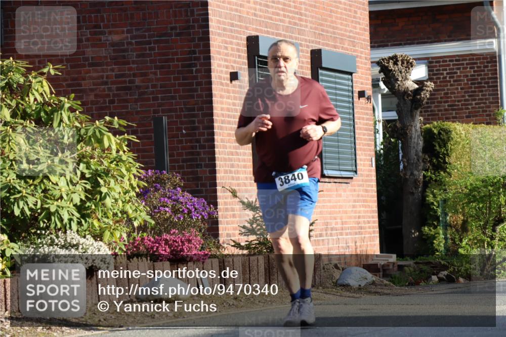 12.04.2026 - 45. Internationalen Wilhelmsburger Insellauf Yannick Fuchs http://msf.ph/oto/9470340 12.04.2026 09:05:36 Laufen 3840 meine-sportfotos.de