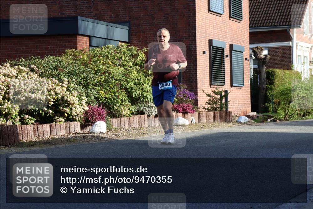 12.04.2026 - 45. Internationalen Wilhelmsburger Insellauf Yannick Fuchs http://msf.ph/oto/9470355 12.04.2026 09:05:37 Laufen 3840 meine-sportfotos.de
