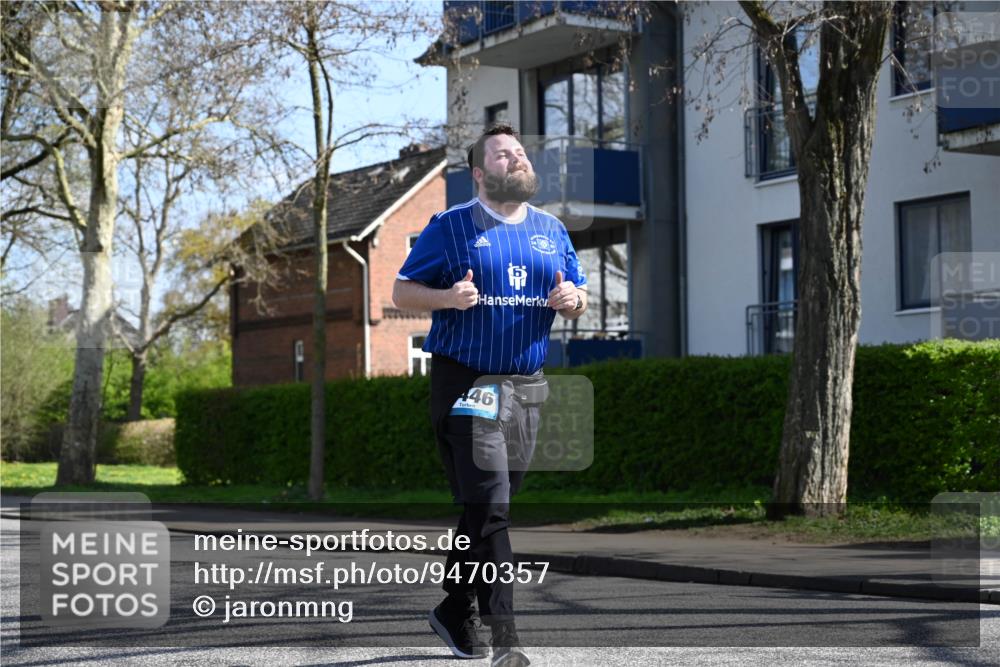 12.04.2026 - 45. Internationalen Wilhelmsburger Insellauf J. Mangold http://msf.ph/oto/9470357 12.04.2026 11:19:52 Ziel 2788, 4614, 2318, 4058, 3707, 4446, 4165 meine-sportfotos.de