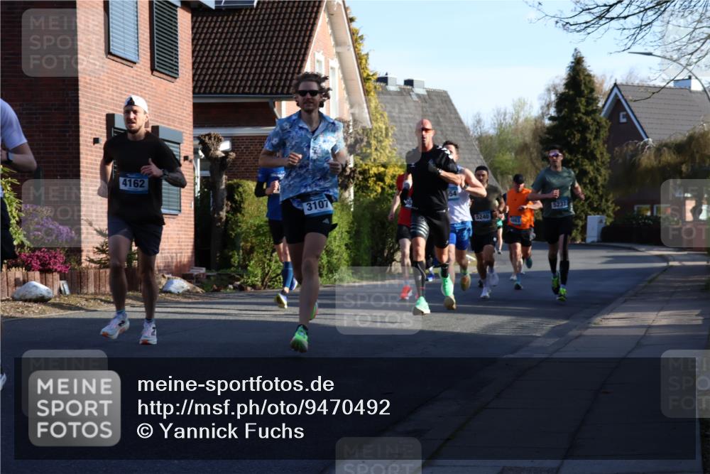12.04.2026 - 45. Internationalen Wilhelmsburger Insellauf Yannick Fuchs http://msf.ph/oto/9470492 12.04.2026 08:54:51 Laufen 4162, 3107, 5240, 5237 meine-sportfotos.de