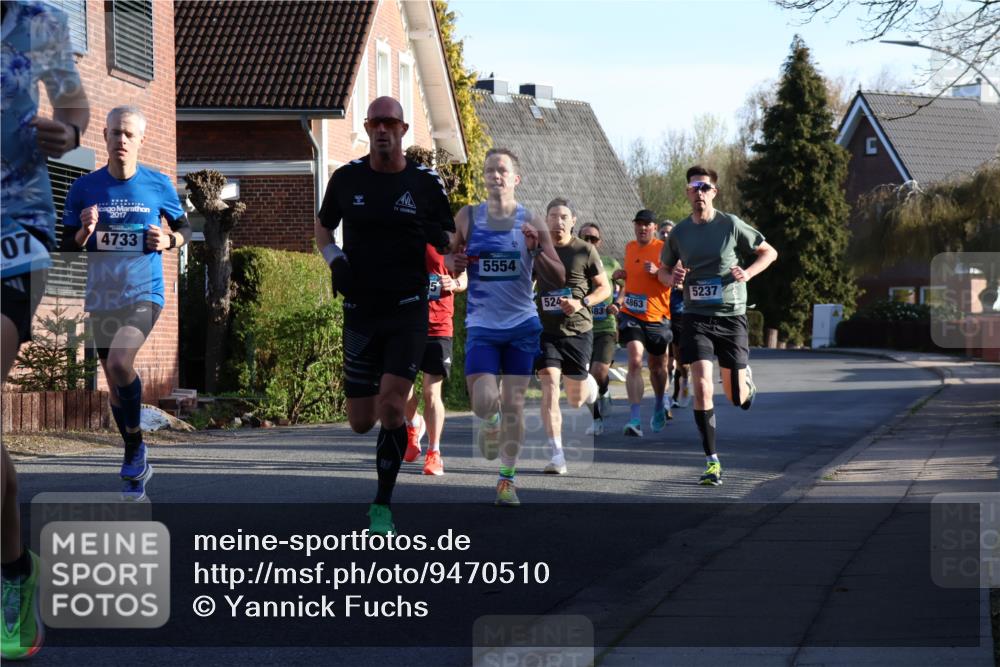 12.04.2026 - 45. Internationalen Wilhelmsburger Insellauf Yannick Fuchs http://msf.ph/oto/9470510 12.04.2026 08:54:52 Laufen 07, 2017, 4733, 5554, 5237, 524, 4863, 83 meine-sportfotos.de