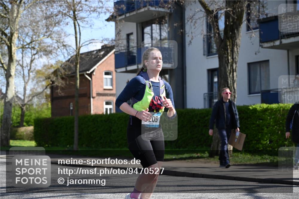 12.04.2026 - 45. Internationalen Wilhelmsburger Insellauf J. Mangold http://msf.ph/oto/9470527 12.04.2026 11:21:25 Ziel 3808, 3537, 3205, 2588, 2518, 2108, 2492, 2466, 4699, 2146, 4813 meine-sportfotos.de
