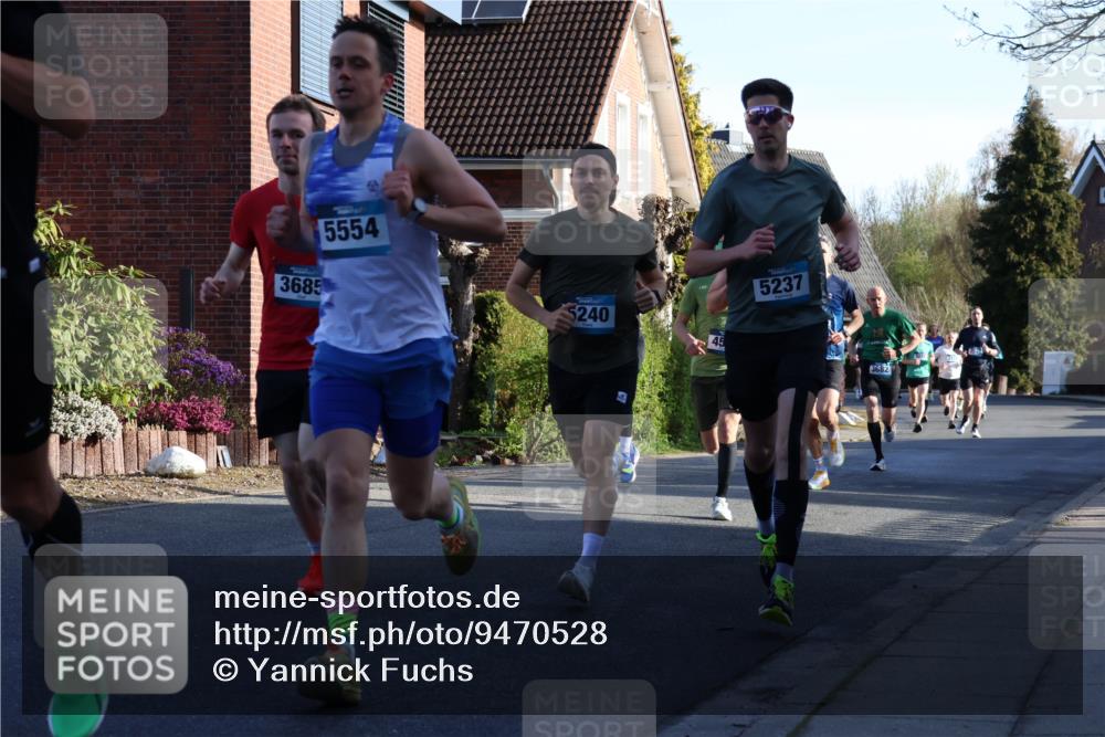 12.04.2026 - 45. Internationalen Wilhelmsburger Insellauf Yannick Fuchs http://msf.ph/oto/9470528 12.04.2026 08:54:54 Laufen 3685, 5554, 5240, 5237, 3682 meine-sportfotos.de