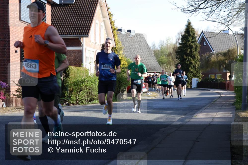12.04.2026 - 45. Internationalen Wilhelmsburger Insellauf Yannick Fuchs http://msf.ph/oto/9470547 12.04.2026 08:54:55 Laufen 4863, 5652, 3682, 2549 meine-sportfotos.de