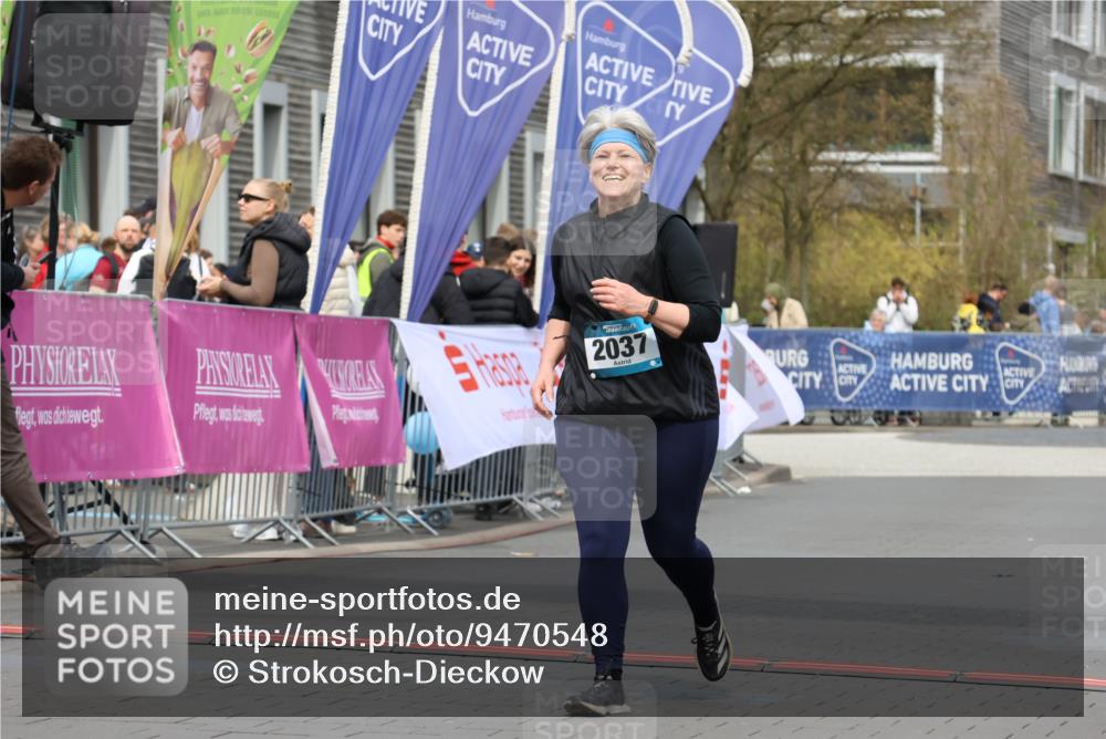 12.04.2026 - 45. Internationalen Wilhelmsburger Insellauf Strokosch-Dieckow http://msf.ph/oto/9470548 12.04.2026 13:38:18 Ziel 2037 meine-sportfotos.de