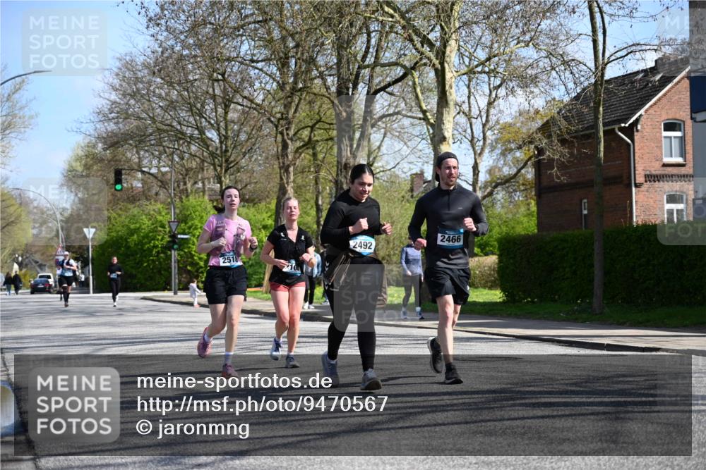 12.04.2026 - 45. Internationalen Wilhelmsburger Insellauf J. Mangold http://msf.ph/oto/9470567 12.04.2026 11:21:37 Ziel 3537, 3205, 2588, 2518, 2108, 2492, 2466, 4699, 2146, 4813, 3579 meine-sportfotos.de
