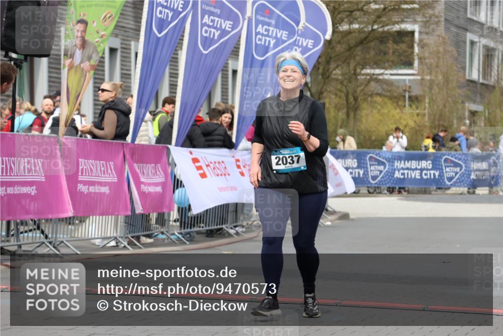 12.04.2026 - 45. Internationalen Wilhelmsburger Insellauf Strokosch-Dieckow http://msf.ph/oto/9470573 12.04.2026 13:38:17 Ziel 2037 meine-sportfotos.de