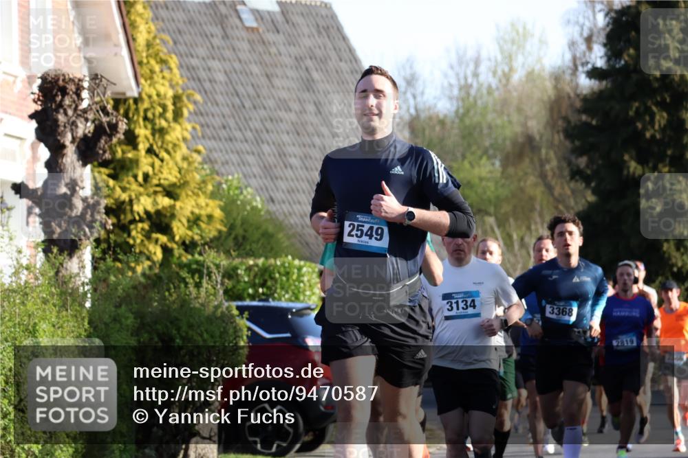 12.04.2026 - 45. Internationalen Wilhelmsburger Insellauf Yannick Fuchs http://msf.ph/oto/9470587 12.04.2026 08:55:00 Laufen 2549, 3134, 3368, 2819, 998 meine-sportfotos.de