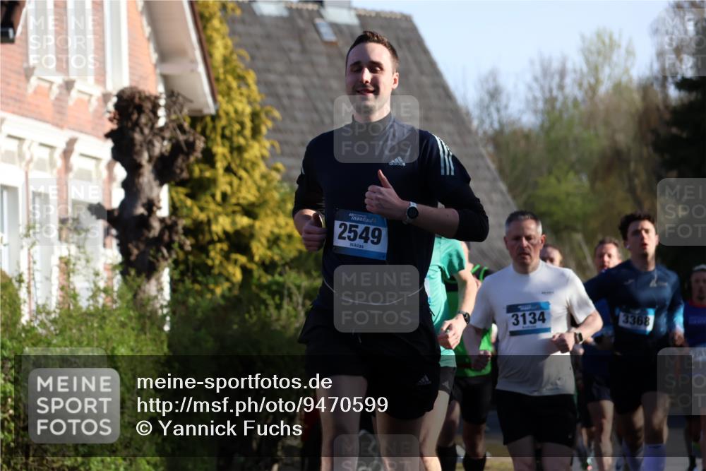 12.04.2026 - 45. Internationalen Wilhelmsburger Insellauf Yannick Fuchs http://msf.ph/oto/9470599 12.04.2026 08:55:00 Laufen 45, 2549, 3134, 3368 meine-sportfotos.de