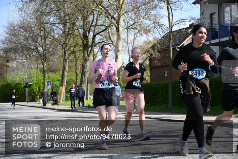 12.04.2026 - 45. Internationalen Wilhelmsburger Insellauf J. Mangold http://msf.ph/oto/9470623 12.04.2026 11:21:39 Ziel 3537, 3205, 2588, 2518, 2108, 2492, 2466, 4699, 2146, 4813, 2146, 4813, 3579 meine-sportfotos.de