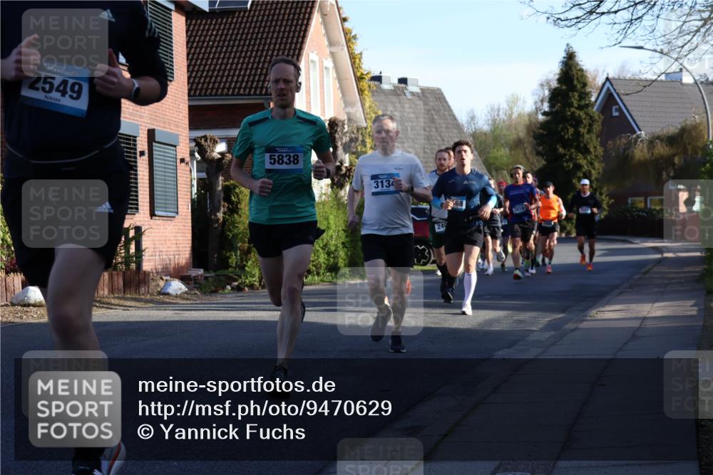 12.04.2026 - 45. Internationalen Wilhelmsburger Insellauf Yannick Fuchs http://msf.ph/oto/9470629 12.04.2026 08:55:03 Laufen 2549, 5838, 313, 240, 68, 2819 meine-sportfotos.de