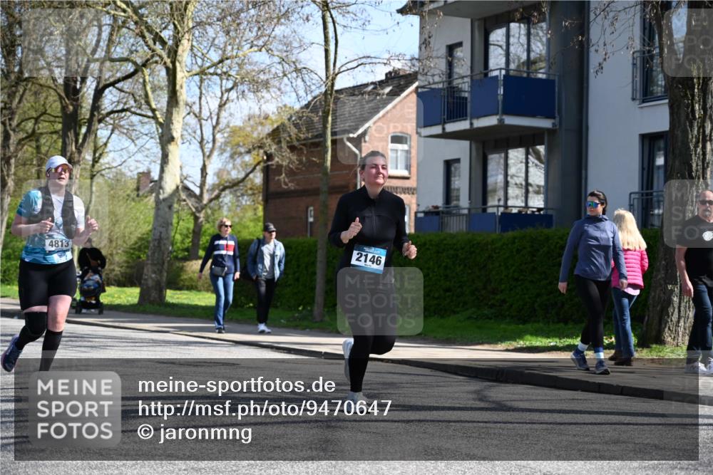 12.04.2026 - 45. Internationalen Wilhelmsburger Insellauf J. Mangold http://msf.ph/oto/9470647 12.04.2026 11:21:50 Ziel 2518, 2108, 2492, 2466, 4699, 2146, 4813, 3579 meine-sportfotos.de