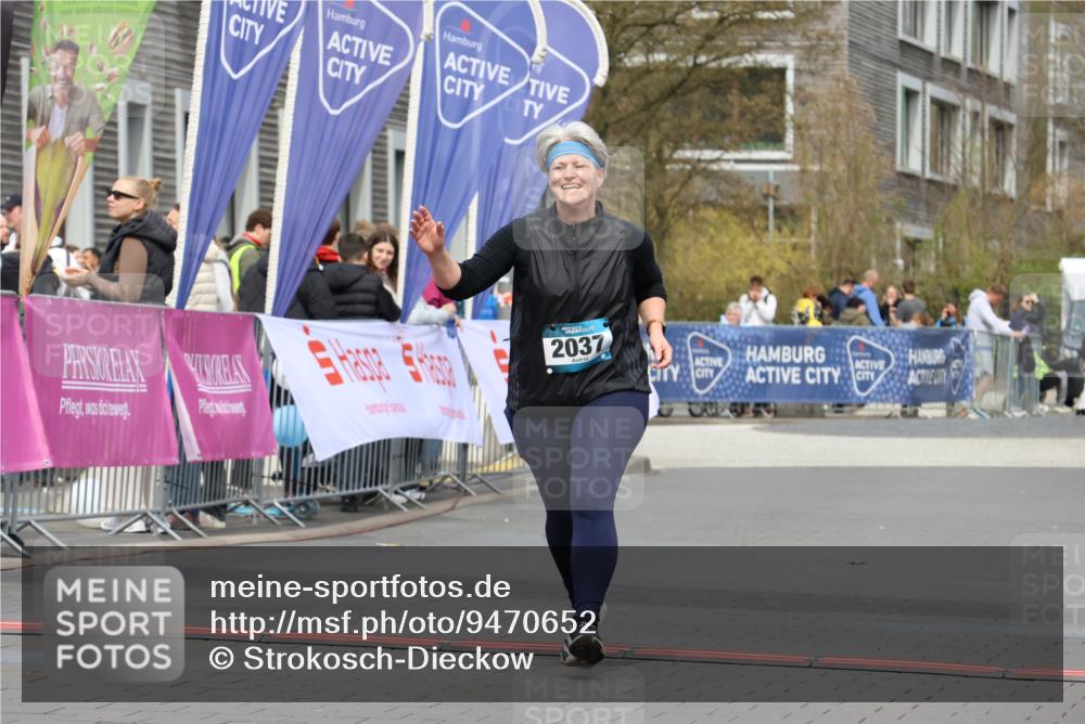 12.04.2026 - 45. Internationalen Wilhelmsburger Insellauf Strokosch-Dieckow http://msf.ph/oto/9470652 12.04.2026 13:38:17 Ziel 2037 meine-sportfotos.de