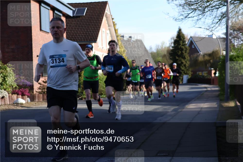 12.04.2026 - 45. Internationalen Wilhelmsburger Insellauf Yannick Fuchs http://msf.ph/oto/9470653 12.04.2026 08:55:04 Laufen 3134, 3368 meine-sportfotos.de