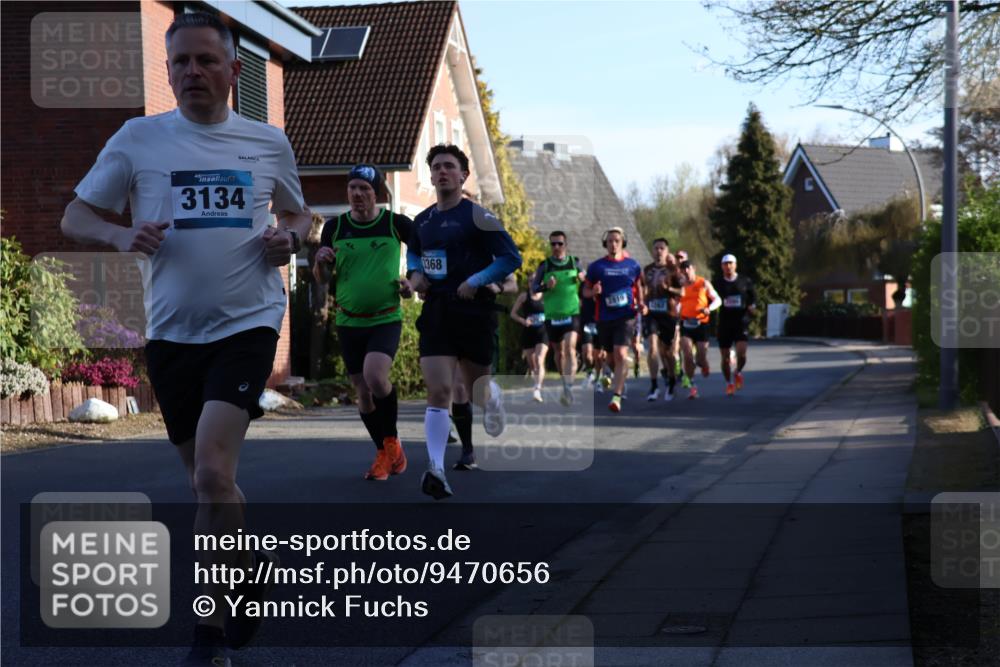 12.04.2026 - 45. Internationalen Wilhelmsburger Insellauf Yannick Fuchs http://msf.ph/oto/9470656 12.04.2026 08:55:04 Laufen 3134, 1368 meine-sportfotos.de