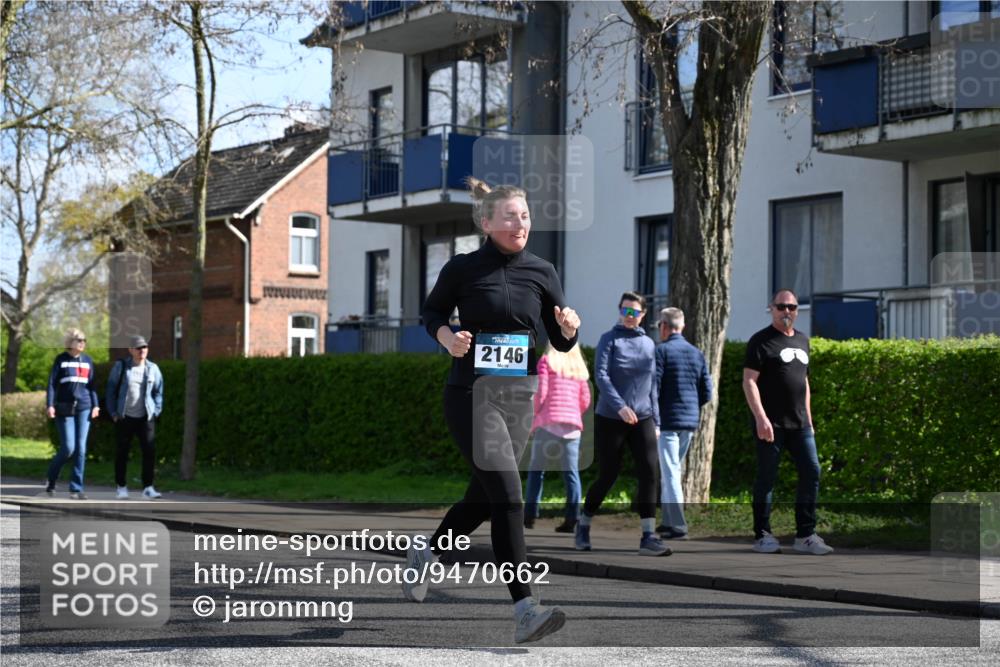 12.04.2026 - 45. Internationalen Wilhelmsburger Insellauf J. Mangold http://msf.ph/oto/9470662 12.04.2026 11:21:50 Ziel 2518, 2108, 2492, 2466, 4699, 2146, 4813, 3579 meine-sportfotos.de