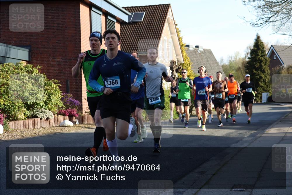 12.04.2026 - 45. Internationalen Wilhelmsburger Insellauf Yannick Fuchs http://msf.ph/oto/9470664 12.04.2026 08:55:05 Laufen 3368, 18, 2405, 1003, 2819, 3262 meine-sportfotos.de