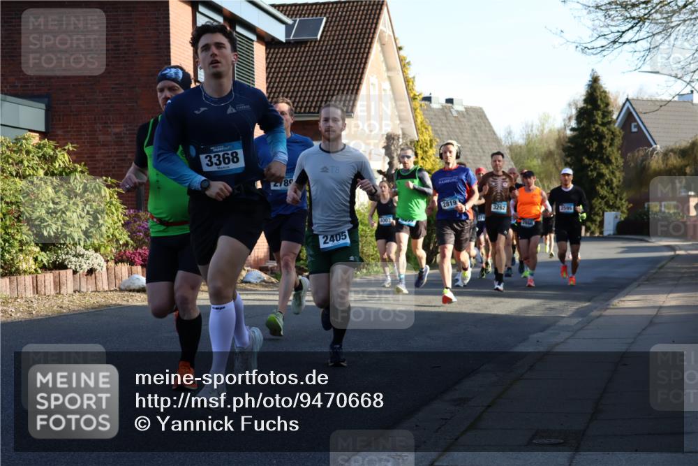 12.04.2026 - 45. Internationalen Wilhelmsburger Insellauf Yannick Fuchs http://msf.ph/oto/9470668 12.04.2026 08:55:05 Laufen 3368, 2789, 8, 2405, 4003, 2819, 370, 3262, 2595 meine-sportfotos.de
