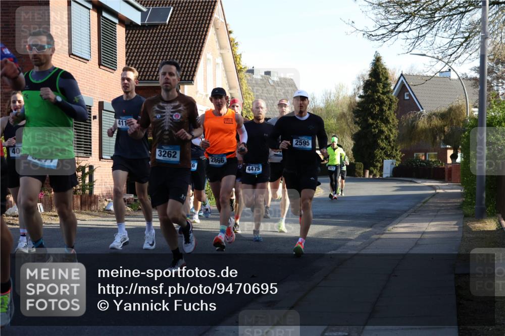 12.04.2026 - 45. Internationalen Wilhelmsburger Insellauf Yannick Fuchs http://msf.ph/oto/9470695 12.04.2026 08:55:08 Laufen 40, 411, 3262, 2866, 6, 4475, 2595, 2671 meine-sportfotos.de