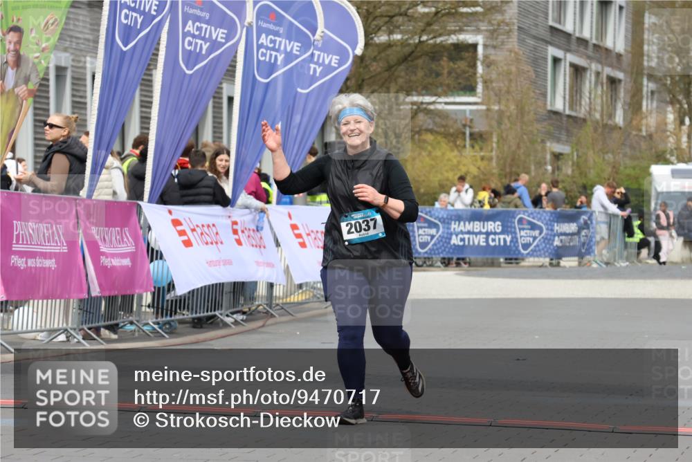 12.04.2026 - 45. Internationalen Wilhelmsburger Insellauf Strokosch-Dieckow http://msf.ph/oto/9470717 12.04.2026 13:38:17 Ziel 2037 meine-sportfotos.de