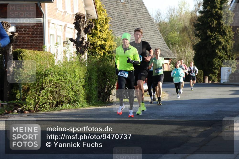 12.04.2026 - 45. Internationalen Wilhelmsburger Insellauf Yannick Fuchs http://msf.ph/oto/9470737 12.04.2026 08:55:11 Laufen 2671, 0226, 4127, 3771 meine-sportfotos.de