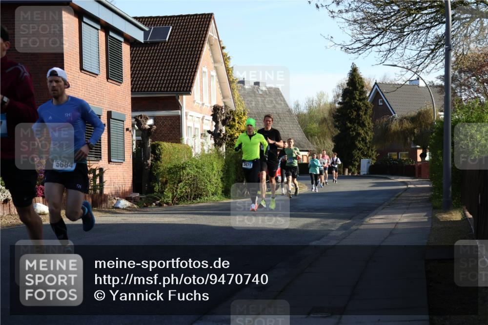 12.04.2026 - 45. Internationalen Wilhelmsburger Insellauf Yannick Fuchs http://msf.ph/oto/9470740 12.04.2026 08:55:12 Laufen 5684, 2671 meine-sportfotos.de