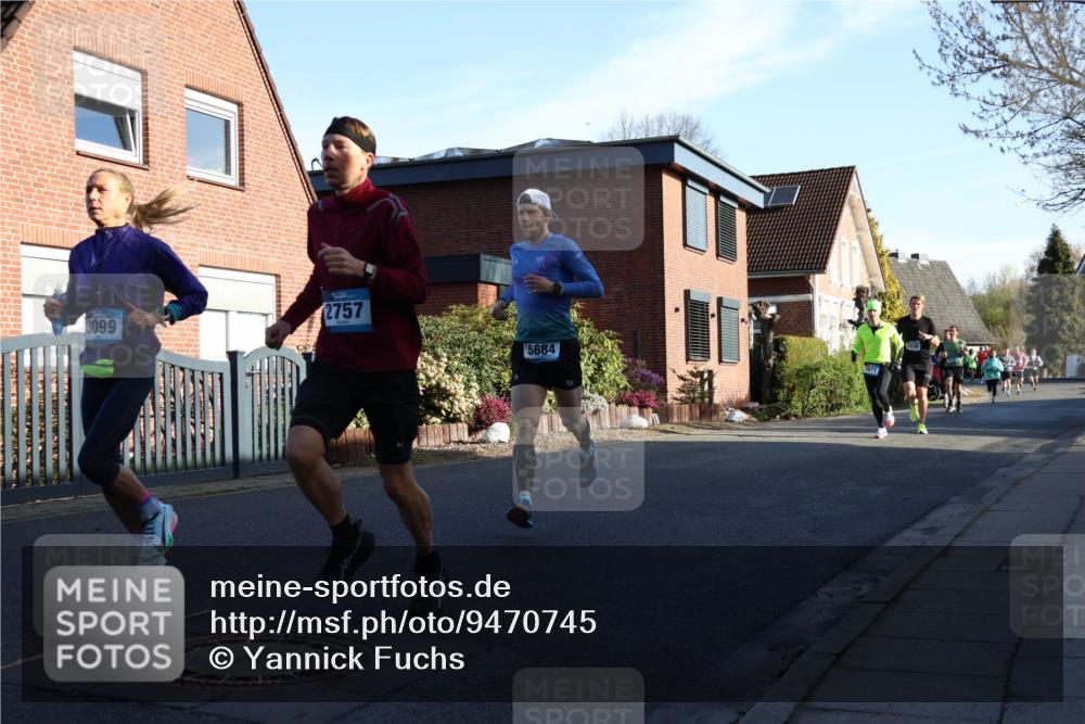 12.04.2026 - 45. Internationalen Wilhelmsburger Insellauf Yannick Fuchs http://msf.ph/oto/9470745 12.04.2026 08:55:12 Laufen 3099, 2757, 5684, 2671 meine-sportfotos.de