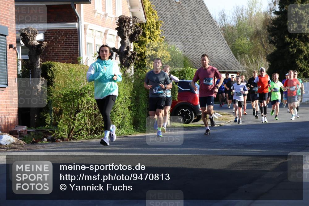 12.04.2026 - 45. Internationalen Wilhelmsburger Insellauf Yannick Fuchs http://msf.ph/oto/9470813 12.04.2026 08:55:18 Laufen 2160, 372, 4291, 5502, 2127, 3137, 4027 meine-sportfotos.de