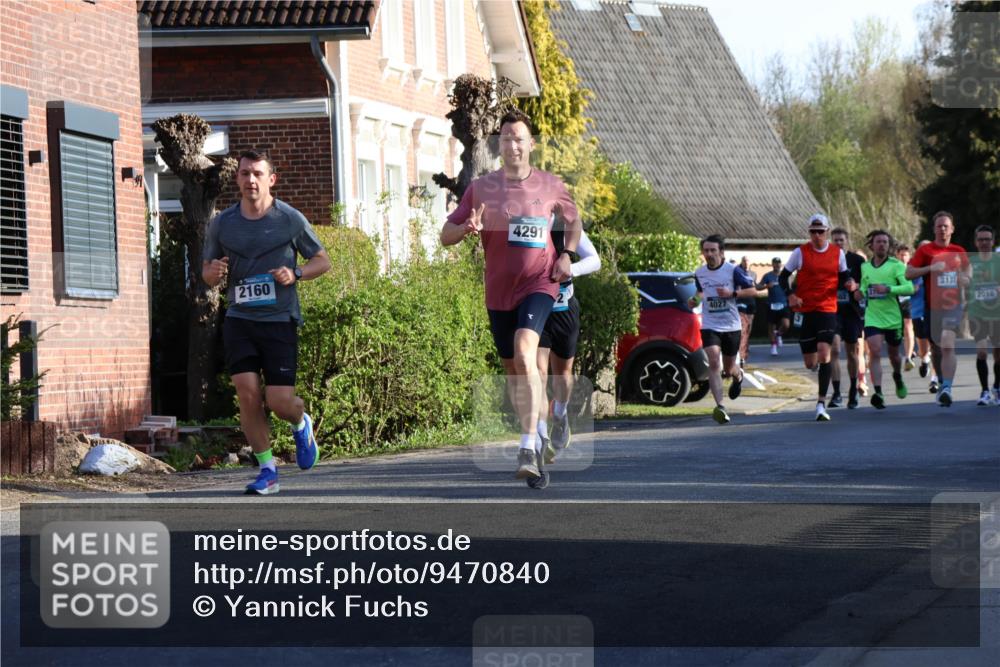 12.04.2026 - 45. Internationalen Wilhelmsburger Insellauf Yannick Fuchs http://msf.ph/oto/9470840 12.04.2026 08:55:20 Laufen 2160, 4291, 3137, 4027, 2010 meine-sportfotos.de