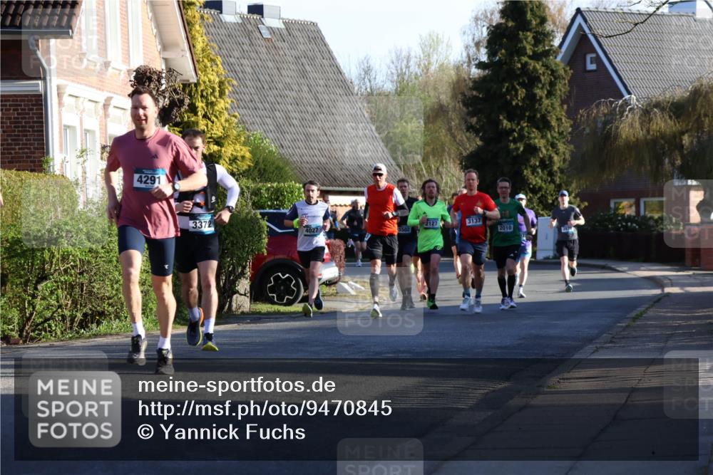 12.04.2026 - 45. Internationalen Wilhelmsburger Insellauf Yannick Fuchs http://msf.ph/oto/9470845 12.04.2026 08:55:21 Laufen 4291, 3372, 2127, 3137, 4027, 5502, 2010 meine-sportfotos.de