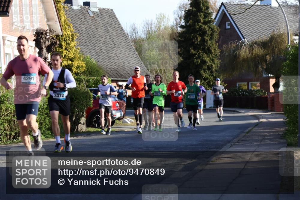12.04.2026 - 45. Internationalen Wilhelmsburger Insellauf Yannick Fuchs http://msf.ph/oto/9470849 12.04.2026 08:55:21 Laufen 4291, 3372, 2127, 3137, 4027, 5502, 2010 meine-sportfotos.de