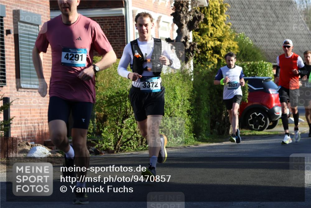 12.04.2026 - 45. Internationalen Wilhelmsburger Insellauf Yannick Fuchs http://msf.ph/oto/9470857 12.04.2026 08:55:22 Laufen 4291, 3372, 4027, 550 meine-sportfotos.de