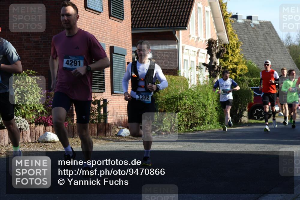 12.04.2026 - 45. Internationalen Wilhelmsburger Insellauf Yannick Fuchs http://msf.ph/oto/9470866 12.04.2026 08:55:23 Laufen 4291, 3372, 402 meine-sportfotos.de