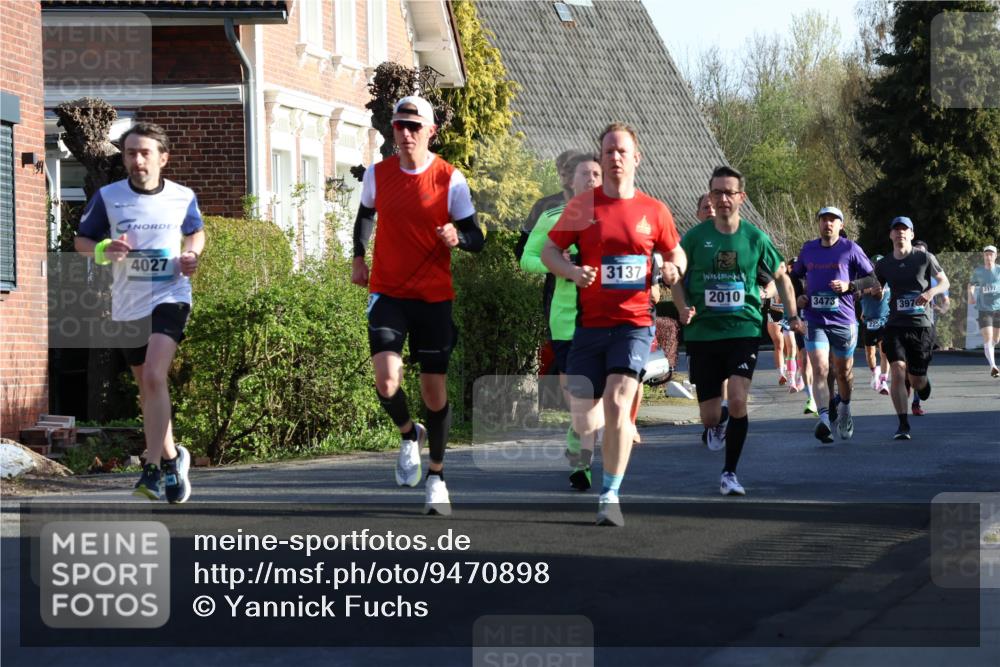 12.04.2026 - 45. Internationalen Wilhelmsburger Insellauf Yannick Fuchs http://msf.ph/oto/9470898 12.04.2026 08:55:25 Laufen 4027, 3137, 2010, 3473, 2250, 2177, 3976 meine-sportfotos.de