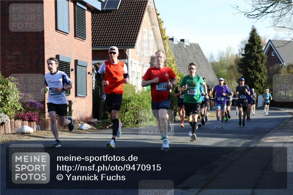 12.04.2026 - 45. Internationalen Wilhelmsburger Insellauf Yannick Fuchs http://msf.ph/oto/9470915 12.04.2026 08:55:26 Laufen 402, 3137, 544, 2010, 3976, 3473 meine-sportfotos.de