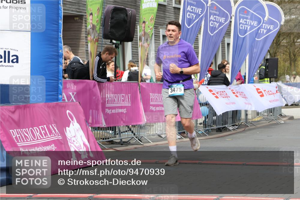 12.04.2026 - 45. Internationalen Wilhelmsburger Insellauf Strokosch-Dieckow http://msf.ph/oto/9470939 12.04.2026 13:37:56 Ziel 3475 meine-sportfotos.de