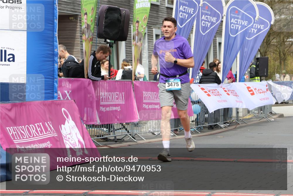 12.04.2026 - 45. Internationalen Wilhelmsburger Insellauf Strokosch-Dieckow http://msf.ph/oto/9470953 12.04.2026 13:37:56 Ziel 3475 meine-sportfotos.de