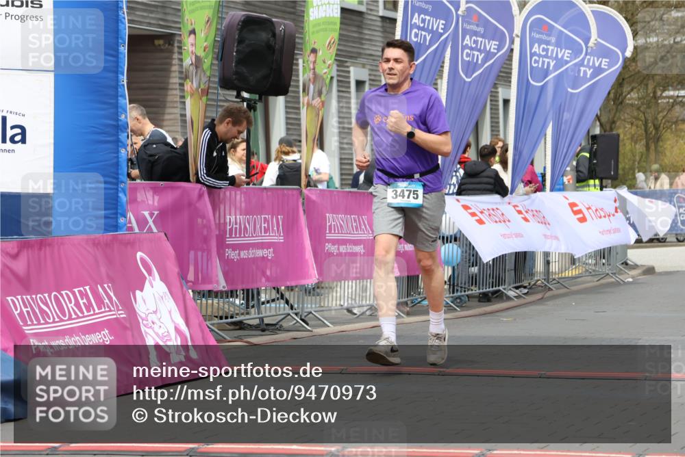 12.04.2026 - 45. Internationalen Wilhelmsburger Insellauf Strokosch-Dieckow http://msf.ph/oto/9470973 12.04.2026 13:37:56 Ziel 3475 meine-sportfotos.de