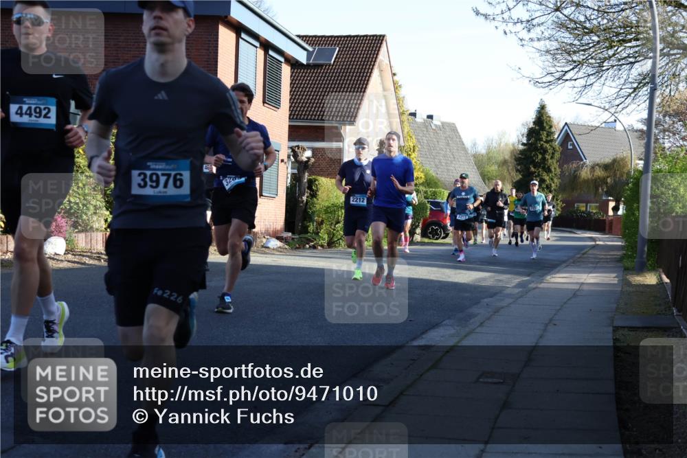 12.04.2026 - 45. Internationalen Wilhelmsburger Insellauf Yannick Fuchs http://msf.ph/oto/9471010 12.04.2026 08:55:32 Laufen 4492, 3976, 45, 226, 328, 2212 meine-sportfotos.de