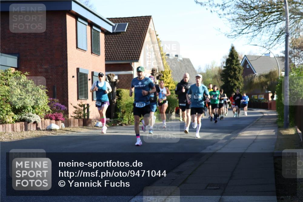12.04.2026 - 45. Internationalen Wilhelmsburger Insellauf Yannick Fuchs http://msf.ph/oto/9471044 12.04.2026 08:55:35 Laufen 4142, 2253, 2177 meine-sportfotos.de