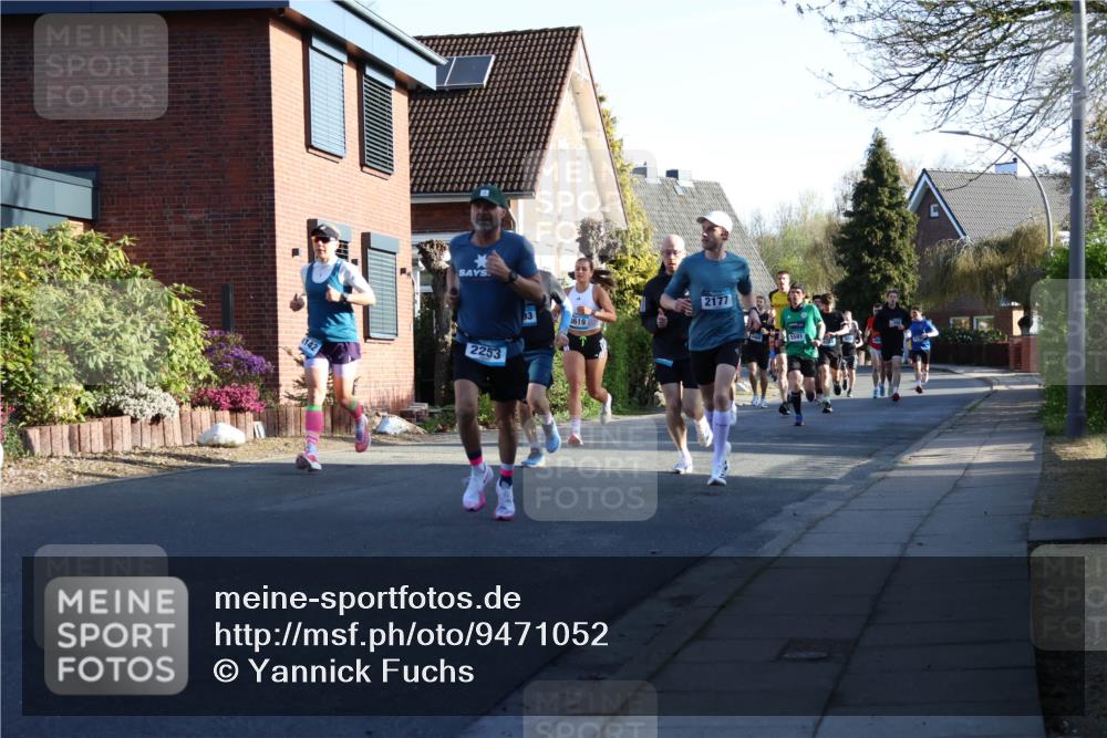 12.04.2026 - 45. Internationalen Wilhelmsburger Insellauf Yannick Fuchs http://msf.ph/oto/9471052 12.04.2026 08:55:35 Laufen 4142, 2253, 2177, 83, 619 meine-sportfotos.de