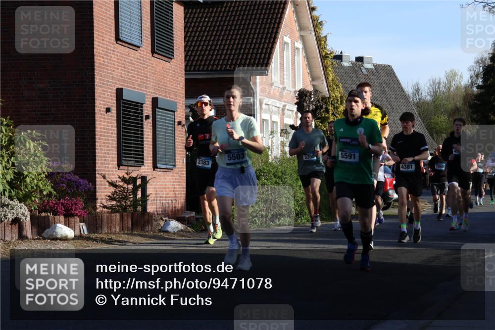 12.04.2026 - 45. Internationalen Wilhelmsburger Insellauf Yannick Fuchs http://msf.ph/oto/9471078 12.04.2026 08:55:39 Laufen 5503, 3355, 2383, 5591, 4381, 2659 meine-sportfotos.de