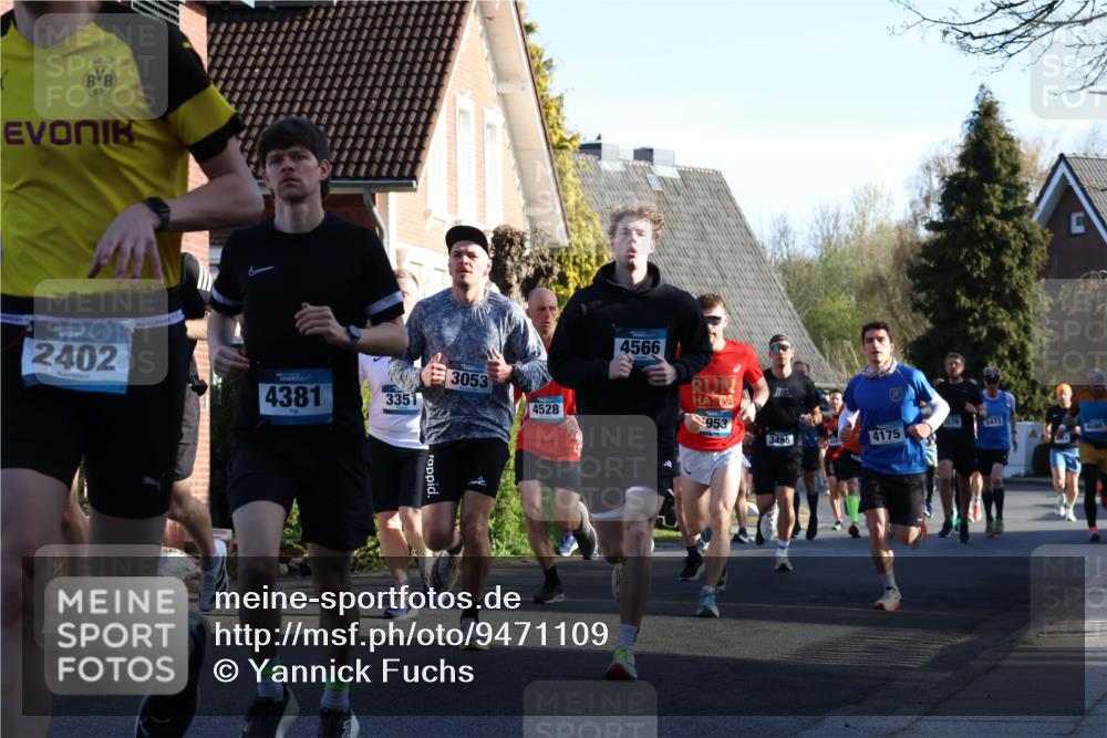 12.04.2026 - 45. Internationalen Wilhelmsburger Insellauf Yannick Fuchs http://msf.ph/oto/9471109 12.04.2026 08:55:41 Laufen 09, 2402, 4381, 3053, 3351, 4528, 4566, 953, 578, 5473, 3465, 4175, 4580 meine-sportfotos.de